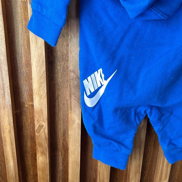 Nike zip Front Hooded Jumpsuit. Size 3‎ mo - Picture 6 of 7